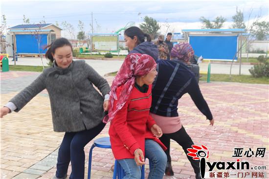 疆托里县开展 庆十一过中秋喜迎十九大 文体活