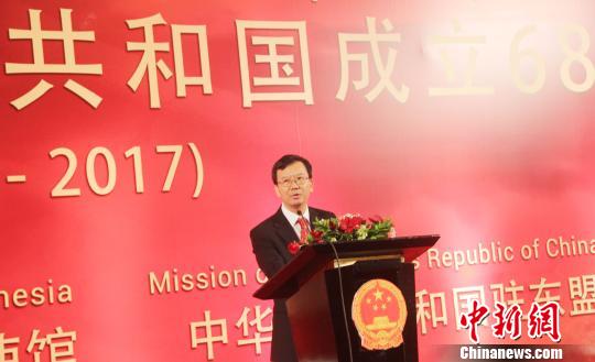 中国驻印尼大使馆临时代表孙伟德致辞。 林永传 摄