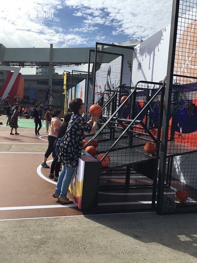 上海市优秀全民健身展示活动 在改造中的徐家