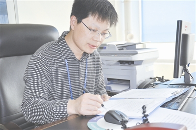 王笃祥:沉心做事的半导体照明专家|三安光电|le