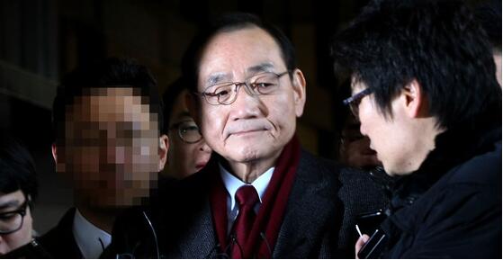 李明博前秘书:积弊清算?已忍无可忍|李明博|积