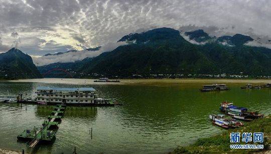 嘉兴平湖县城有多少人口_嘉兴平湖高铁站路线图