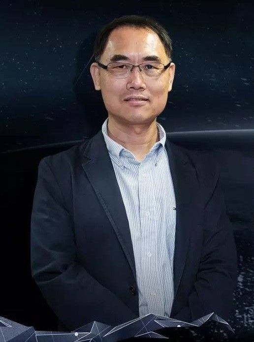 特邀报告  :杨强