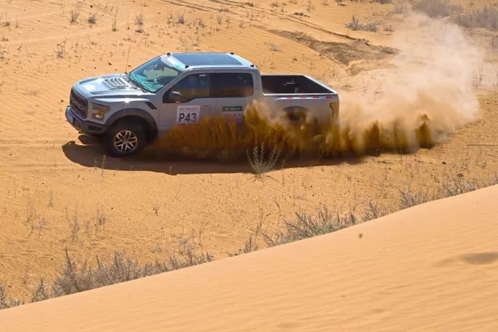 燃后说丨 3333里“路”,考验越野真英雄