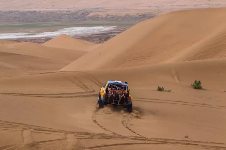 燃后说丨 3333里“路”,考验越野真英雄