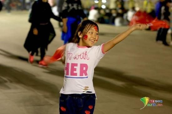 今日最燃时刻!天安门广场升国旗仪式 10万人共