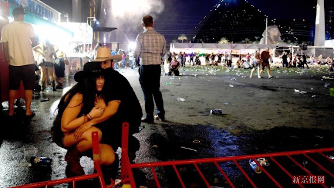 现场:拉斯维加斯枪击案致超20人死 目击者称枪