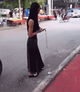 小时候开完家长会,要被挨打时的我