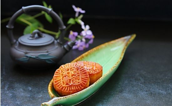 今年中秋咋比去年晚19天 十五的月亮为何十七