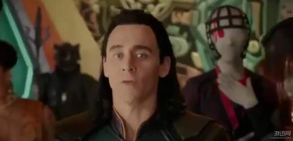 《雷神3》新预告 绿巨人迎战“锤哥”,洛基吓傻了