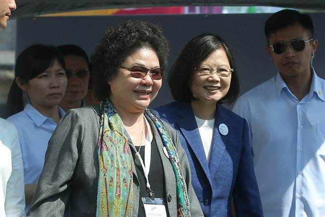 皇帝出巡? 蔡英文外出交通管制90分钟|蔡英文