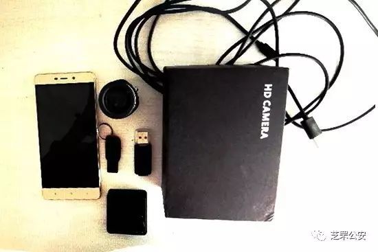 家没摄像头,却被偷拍16G的私密照!民警一查震