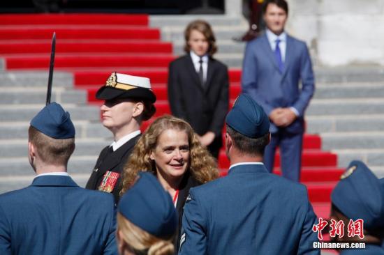 昔日女航天员就任加拿大新总督 系加第4位女总督