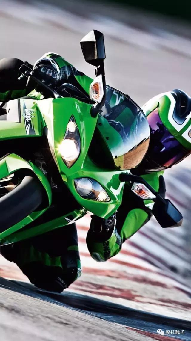 摩托车骑行技巧:逆操舵