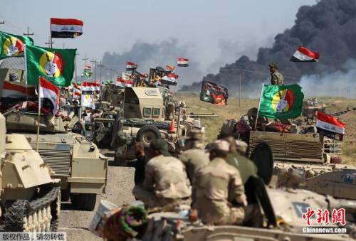 4日，大批伊拉克装甲车和士兵进入伊拉克北部城镇哈维加。