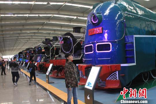 沈阳铁路局启动工业旅游 领略百年铁路变迁史