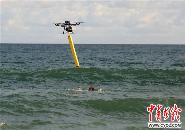 海南三亚首次使用无人机在景区站岗执勤|海南
