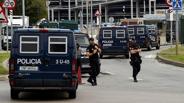 加泰罗尼亚公投事件亲历者:巴塞罗那的迷幻与