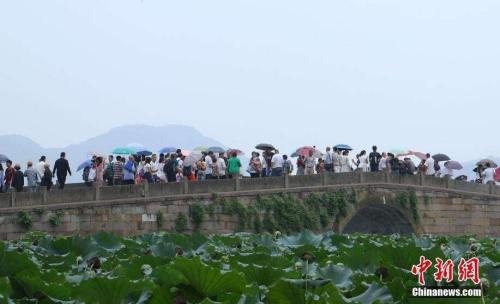 颐和园电影_颐和园门票收入(2)