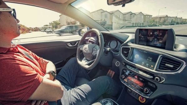 澳大利亚新条例允许无人驾驶汽车车主喝酒|汽