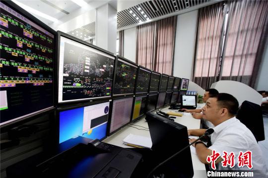 郑州铁路局“十一”假期发送旅客突破508万人