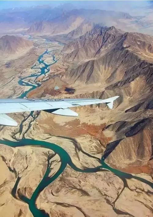 我要请假!去G7京新高速自驾游!