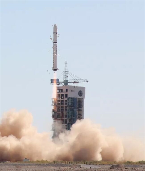 长二丁火箭成功发射委内瑞拉卫星:中国出口|委