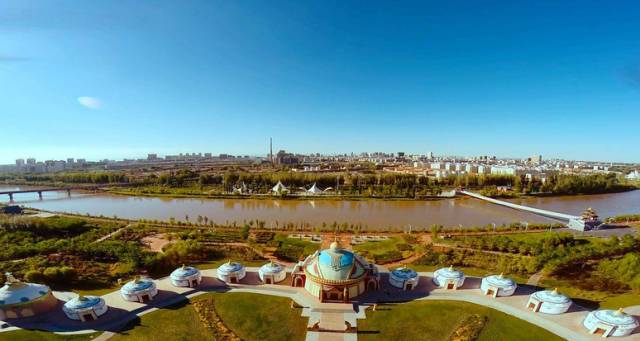 我要请假!去G7京新高速自驾游!