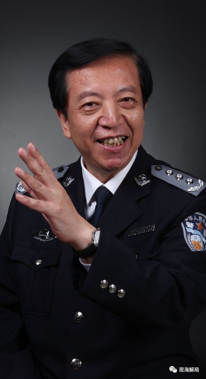 60岁犯罪学教授边跳舞边唱童谣 咋回事|童谣|王