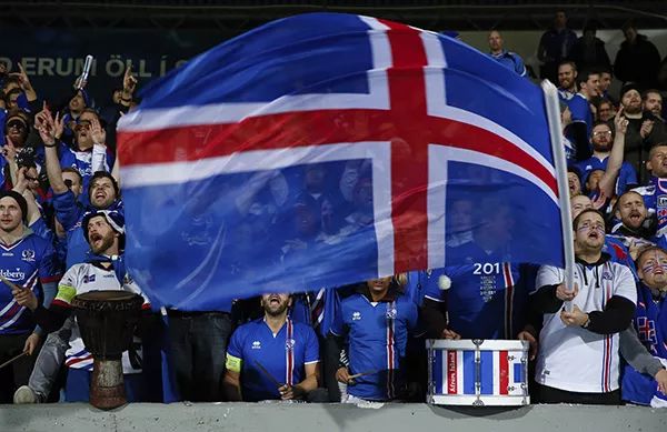 只有30万人口的冰岛都晋级世界杯了,咱们能和