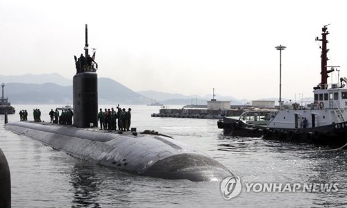 1507709589813160.jpg 美国核动力潜艇“图森”号。(图片来源:韩联社)
