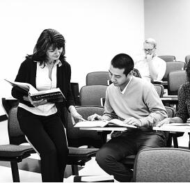 留学美国:一场与自己的较量|签证|华尔街日报|视