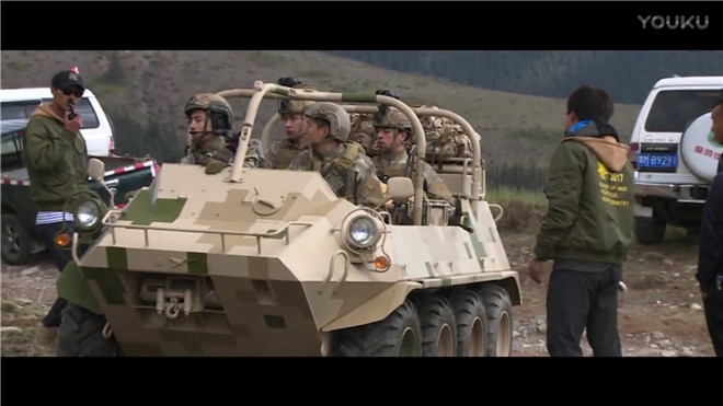 《空天猎》影院热映 大国重器亮相大银幕