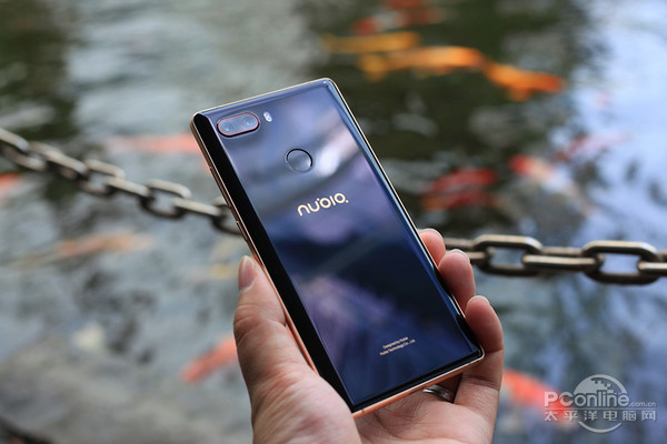 努比亚最新款手机 全面屏Z17S苏宁易购2999元