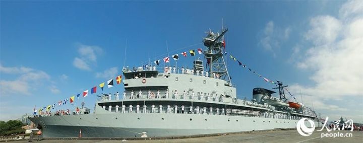  ▲资料图片：2016年11月23日，中国海军“郑和”舰抵达澳大利亚进行友好访问。（人民网）