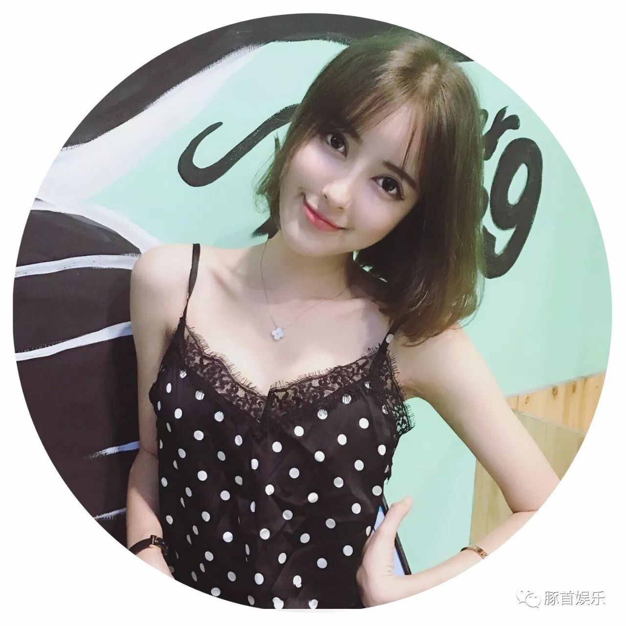 主播福利 | 95后小护士，简直无可挑剔！为她打call！！|主播|粉丝|小护士_新浪新闻