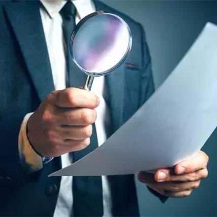 【故事】醉酒男女共同操作开车撞死人,到底该