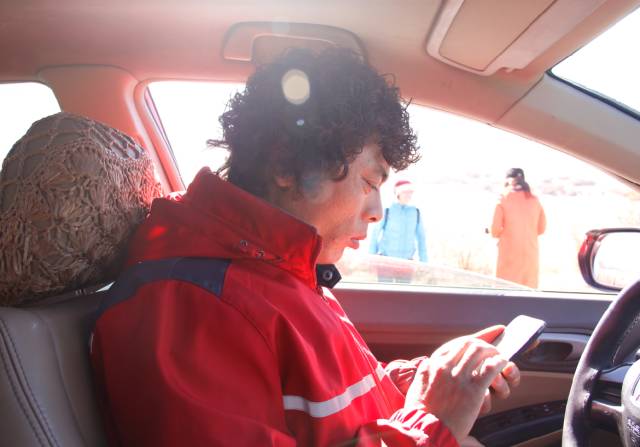 每天打300个电话,却不往家里打一个,想不到你