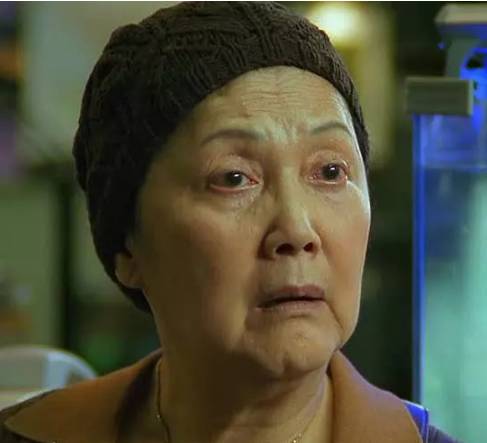 她是香港tvb女演员,现在破案电视剧里大全承包户,看还是的话国产不古装图片算是电视剧奶奶图片