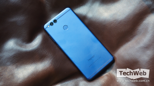 千元级全面屏性价比之王 荣耀畅玩7X评测|荣耀