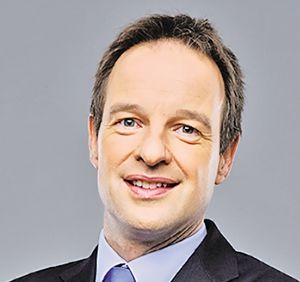 [迎接党的十九大]在华外国人谈 中国速度 :这,只