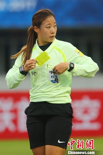U19女足亚锦赛开赛 中国 玫瑰 2比0战胜乌兹别