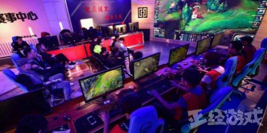 国内首套电子竞技学科教材的正式亮相:两大部