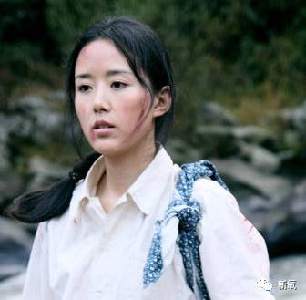 她曾是最美嫦娥,如今鼻子歪了、脸也僵了··