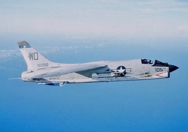 F-8“十字军战士”战斗机