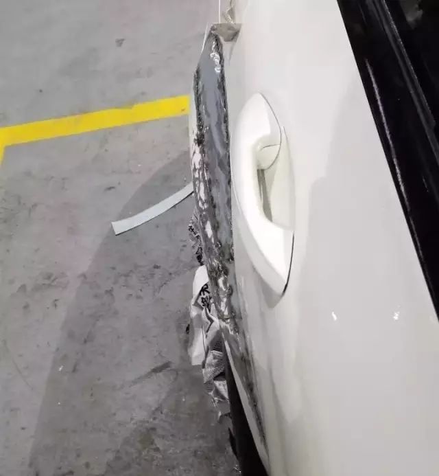 100万买的C63被人当作C200,开了9千公里后 车友怒改宽体绅士!