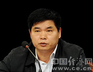 湖南任免李联山、周建元、罗毅君、袁延文、汤