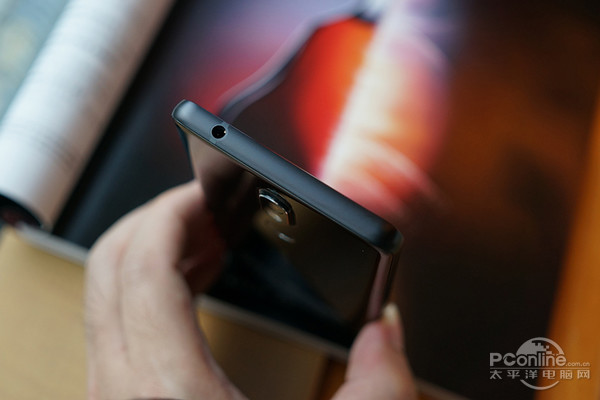 蔡司认证、双视野拍摄玩法多!诺基亚7上手评测