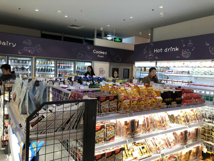 京东的无人超市和无人便利店都开业了,在它的