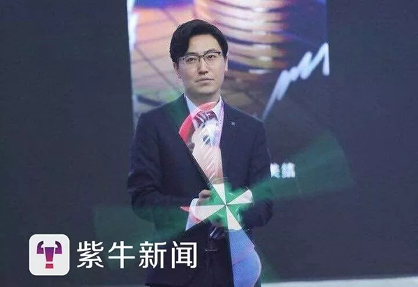 小伙发明中国电扇引全球网友围观:能展示3D影